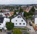 Luftansicht Front 2 - Panoramablick inklusive – Zweifamilienhaus mit Terrasse, Balkon und großem Grundstück in Bad Vilbel