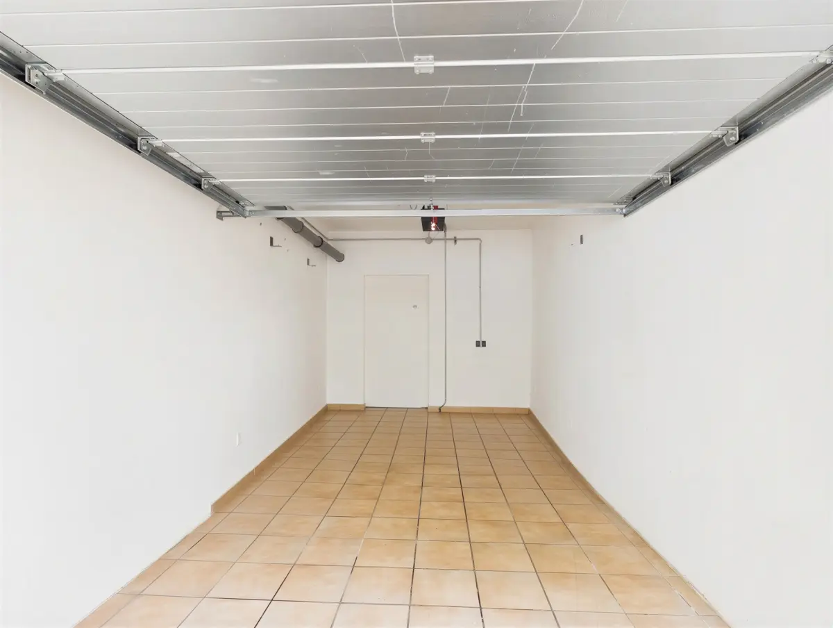Garage_FI-704 - (KI generiert)
