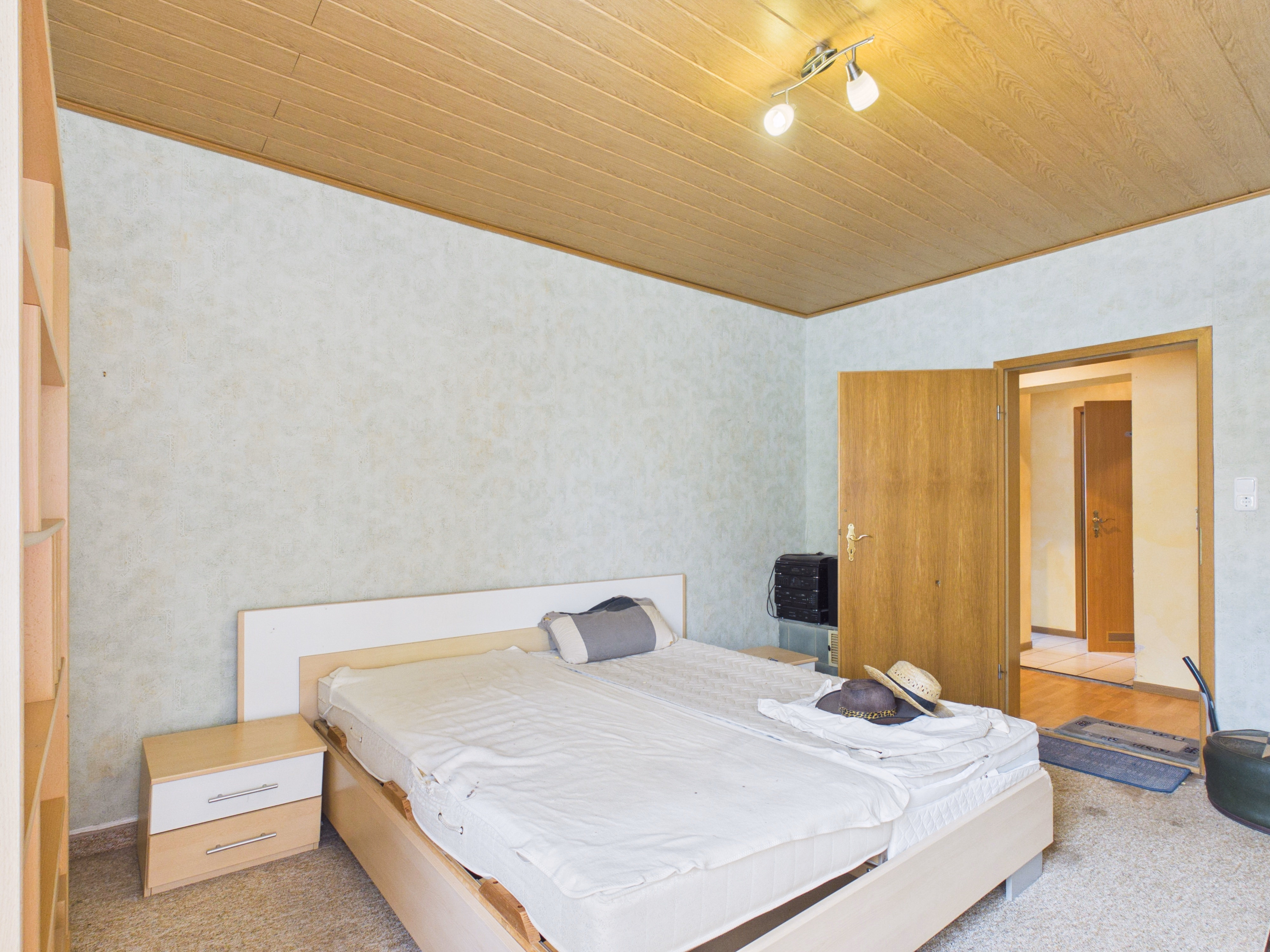 Schlafzimmer_Wohnung 2_OG