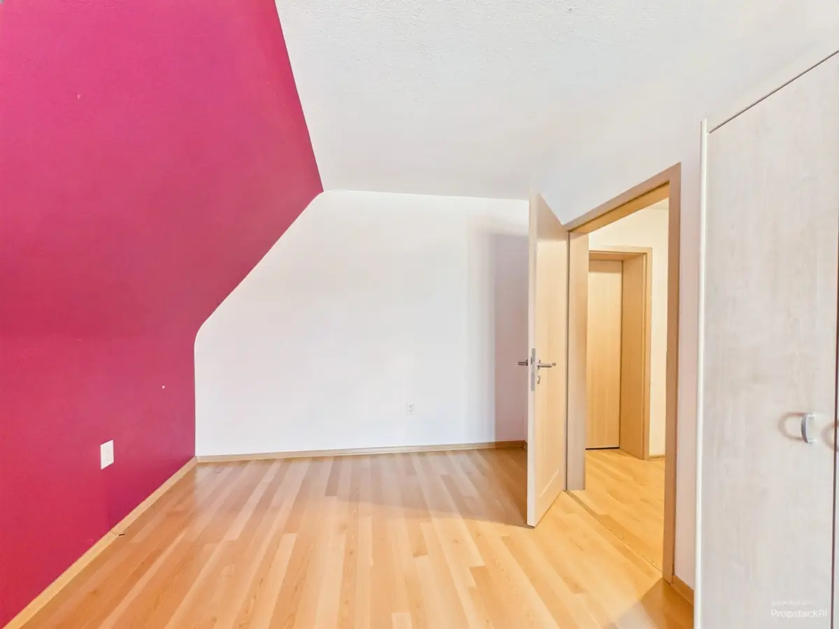 Schlafzimmer_2_DG. - (KI generiert)