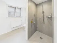 Badezimmer_1_EG.