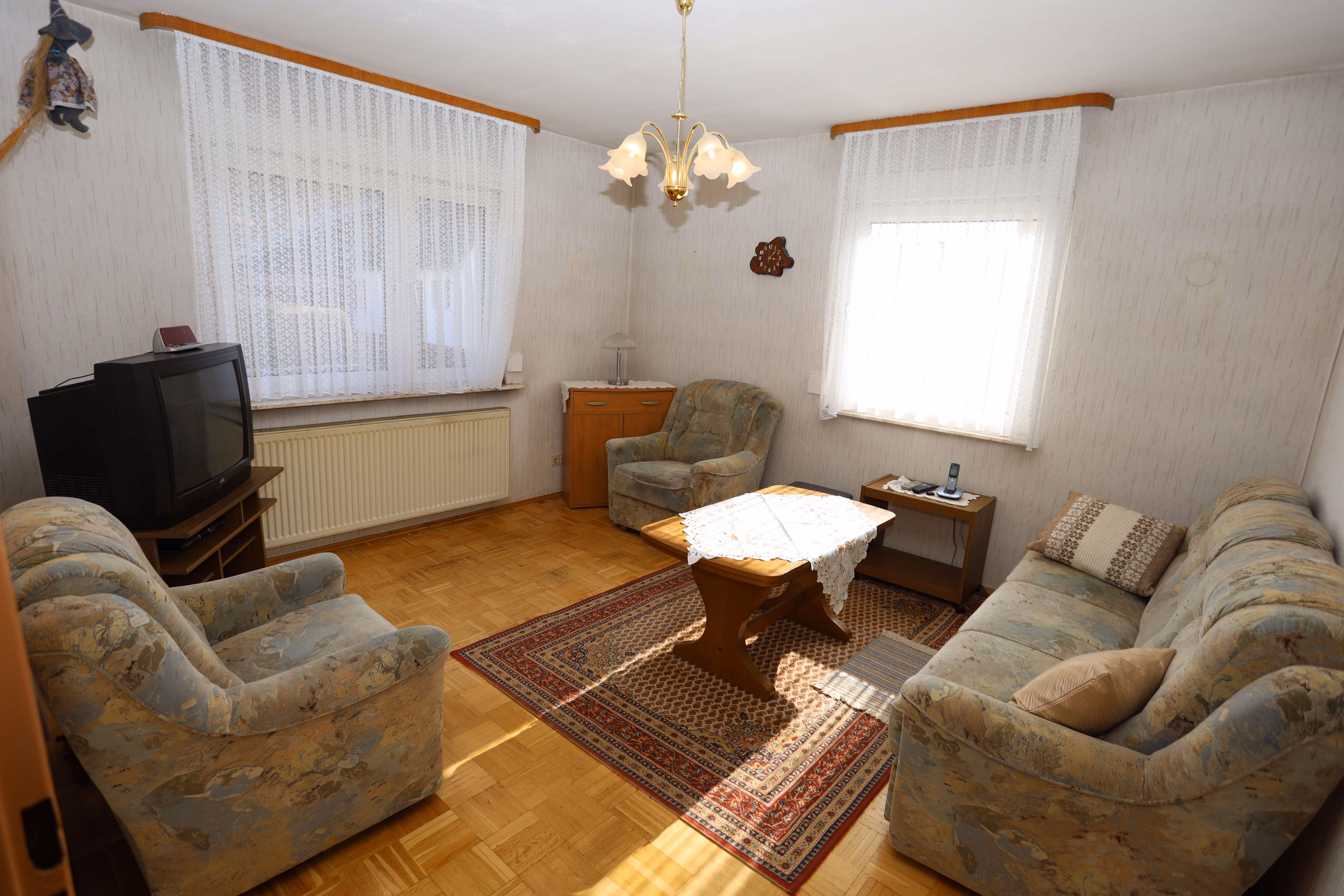 1. Zimmer EG_1