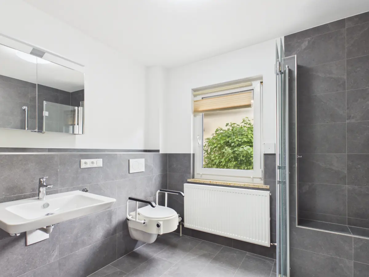 Badezimmer_EG_Haus 20
