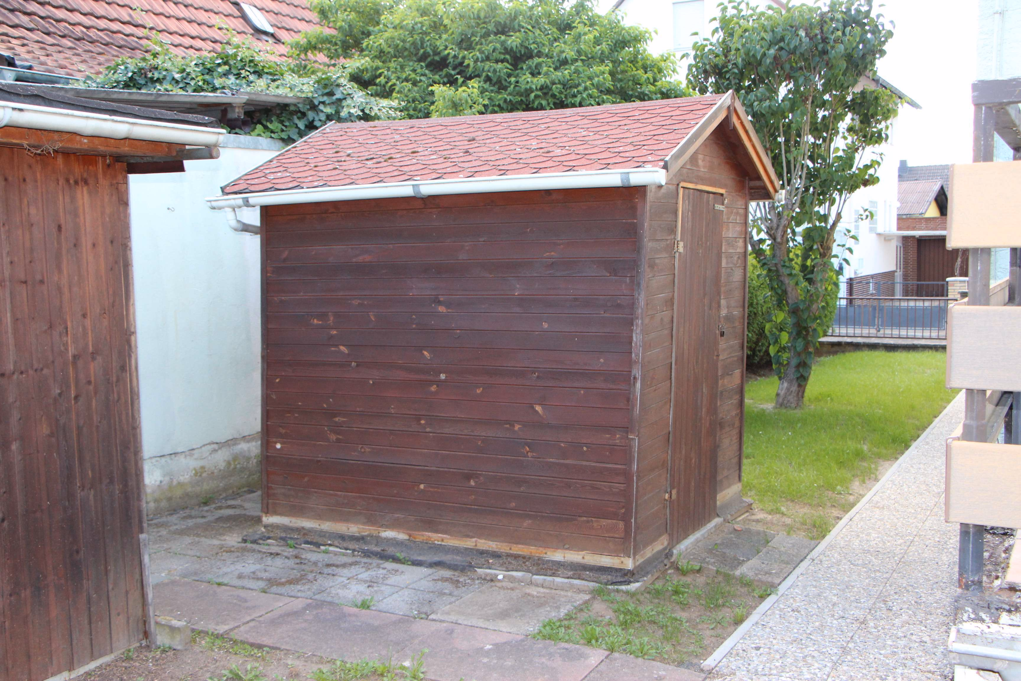 3. Gartenhütte