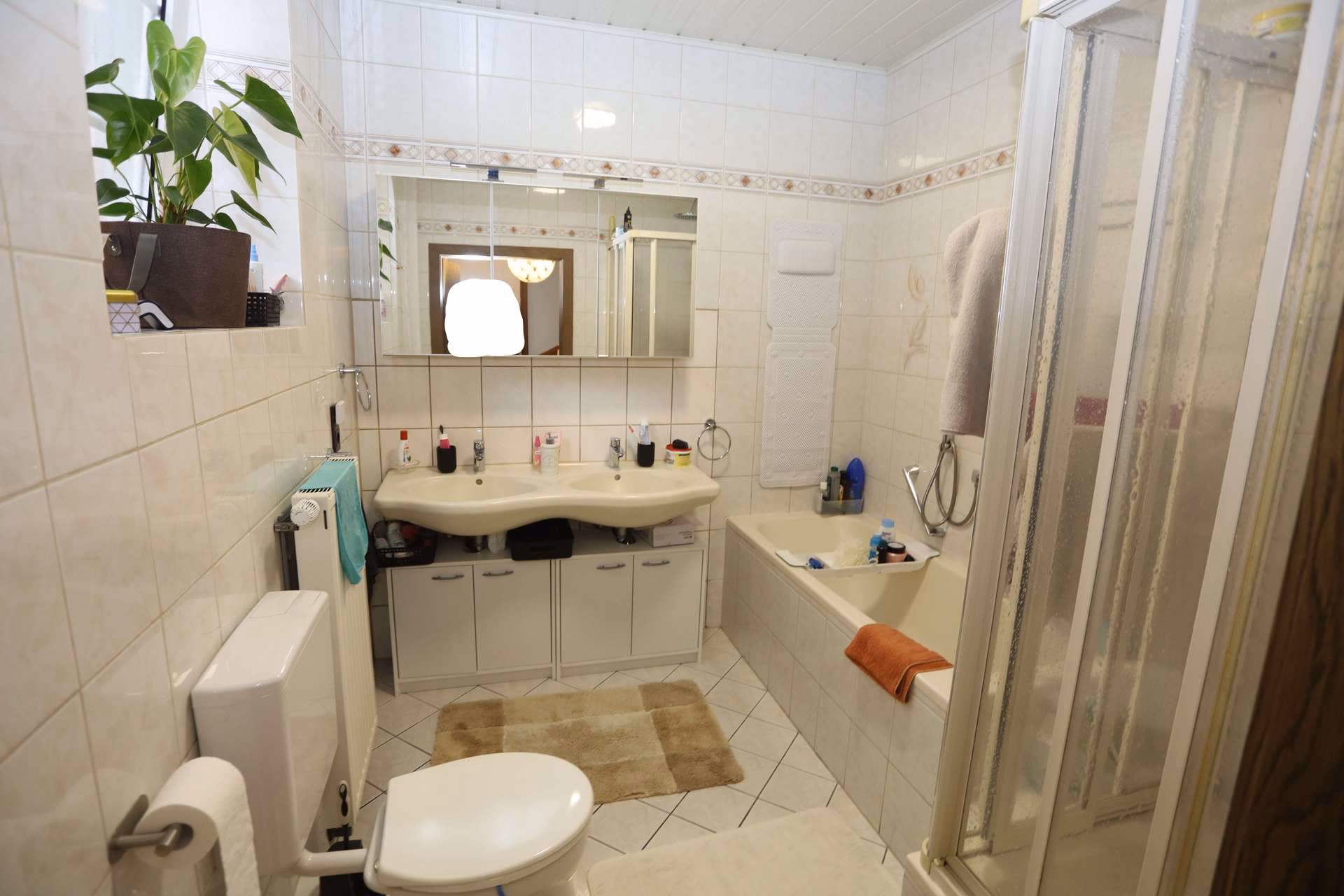 HH EG Badezimmer