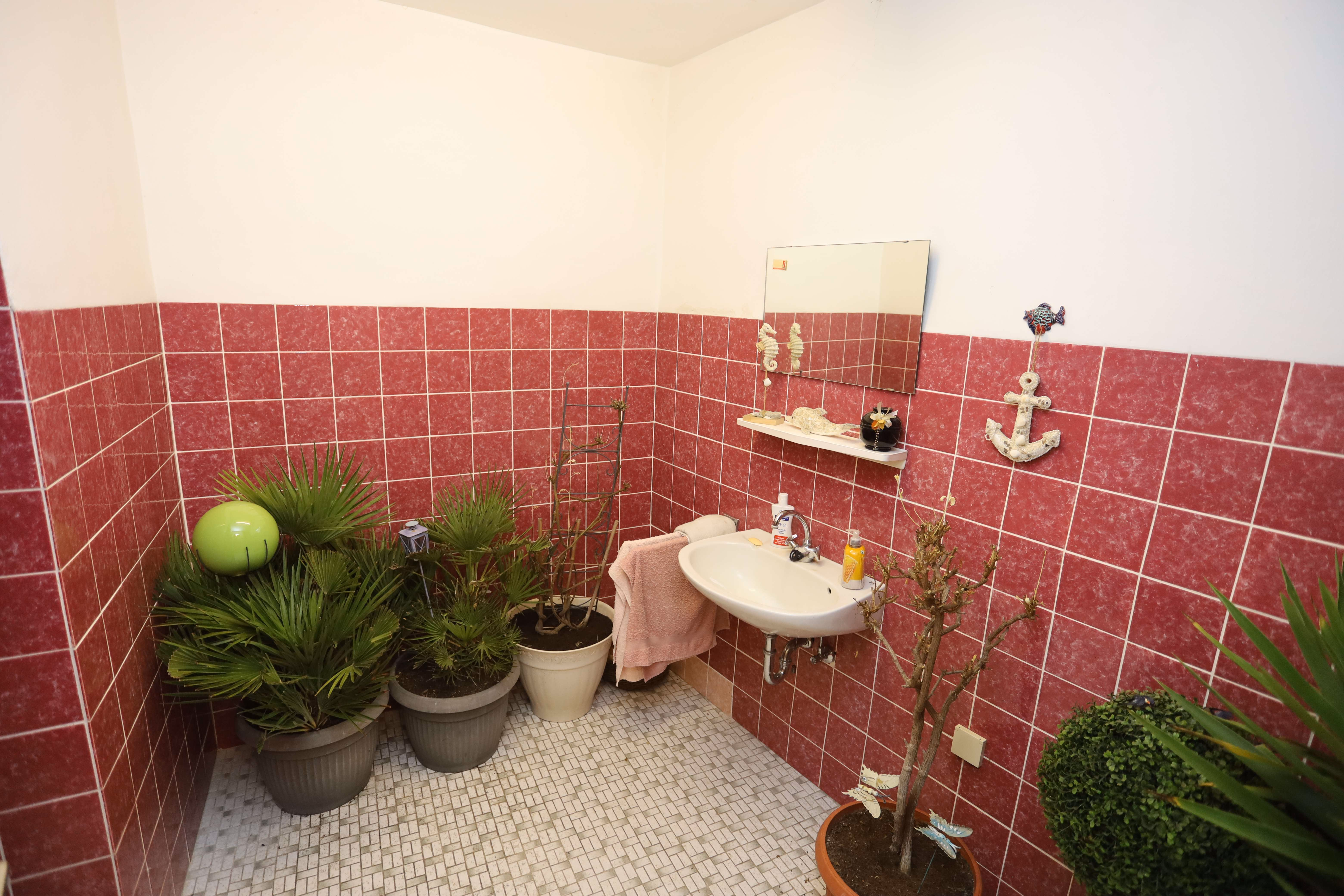 HH Badezimmer Waschküche