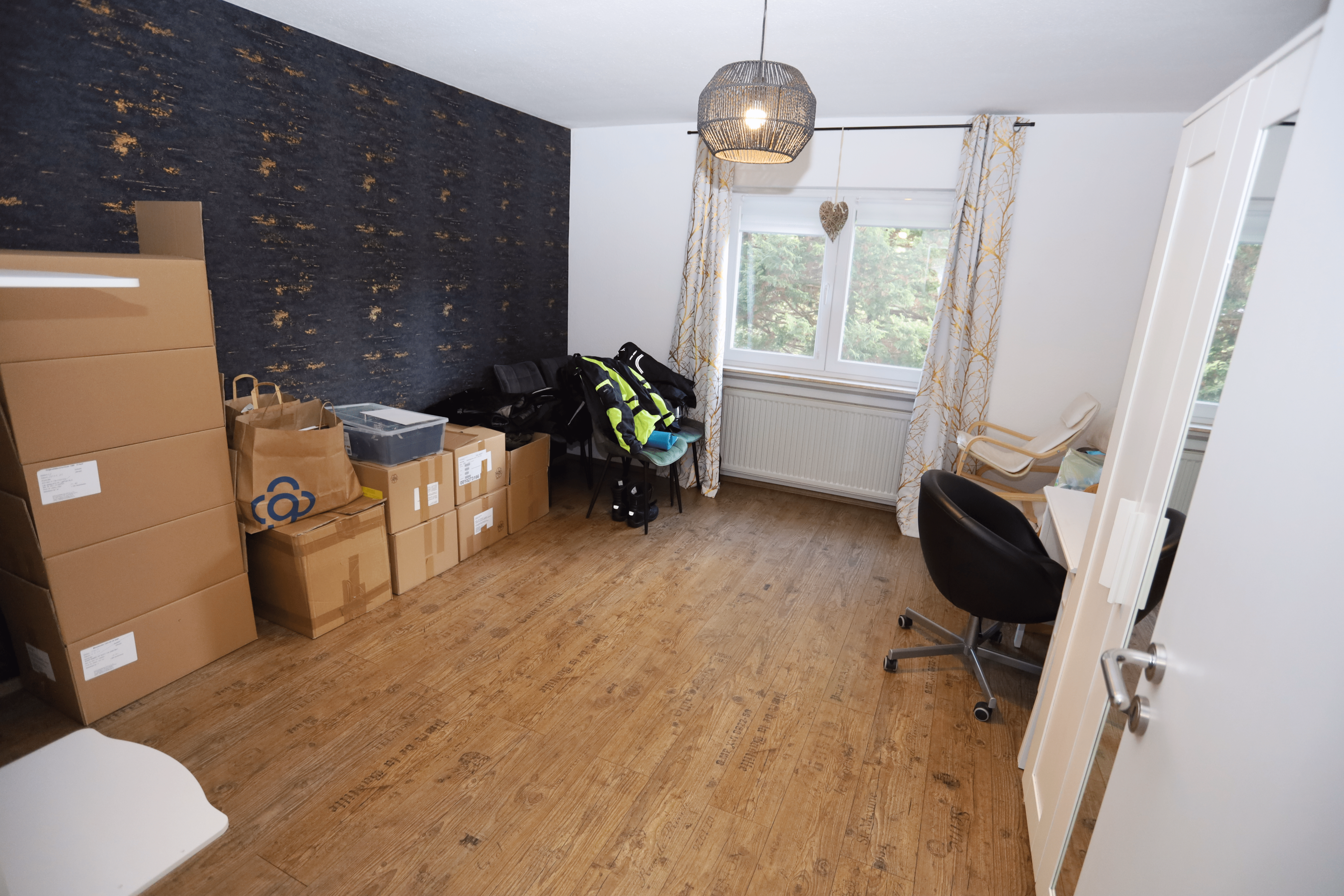 EG 1. Zimmer