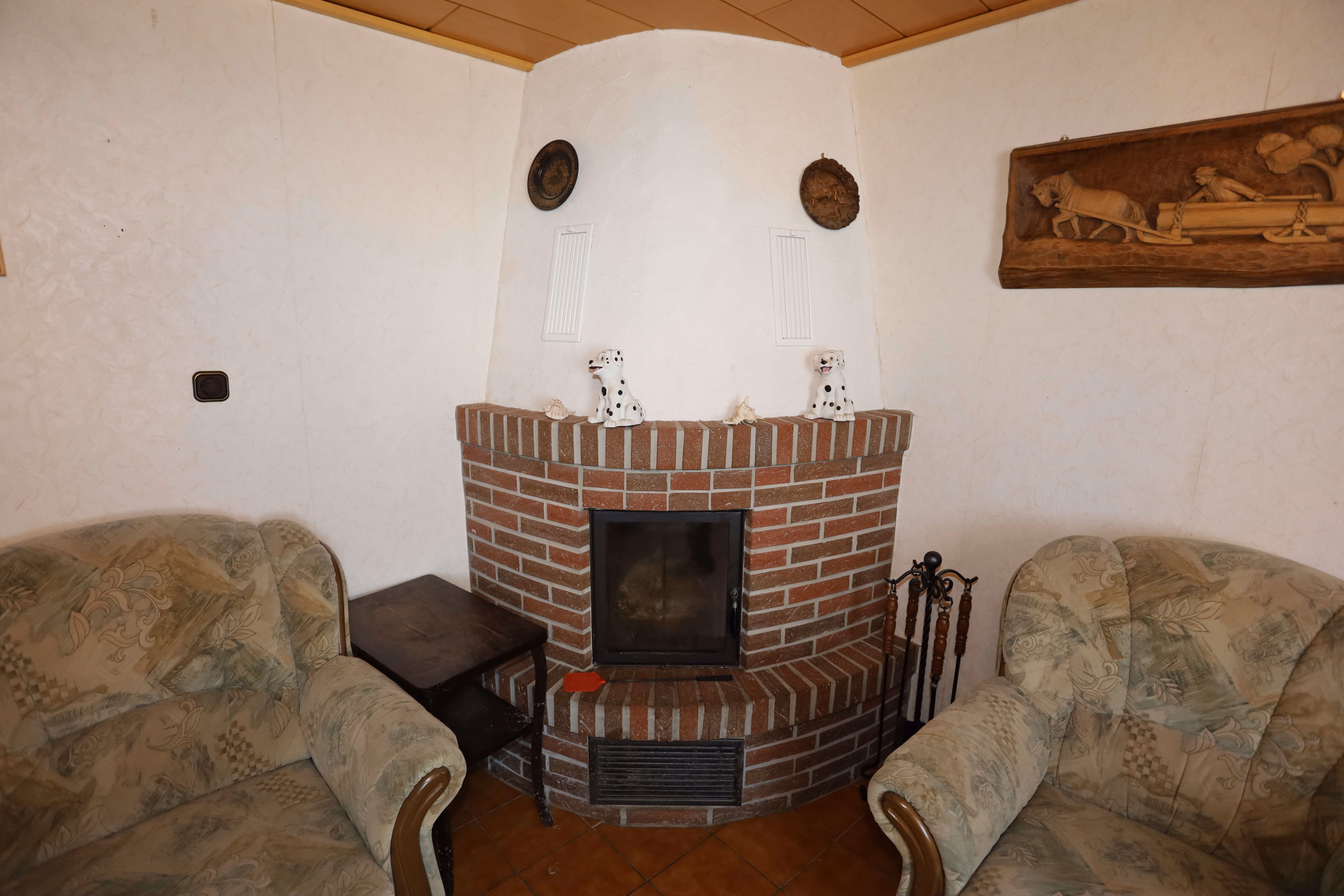 Kamin EG