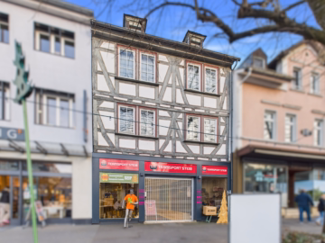 Großes Wohn- & Geschäftshaus mit bis zu 6 Einheiten in bester Lage von Friedberg, 61169 Friedberg (Hessen), Wohn-/Geschäftshaus