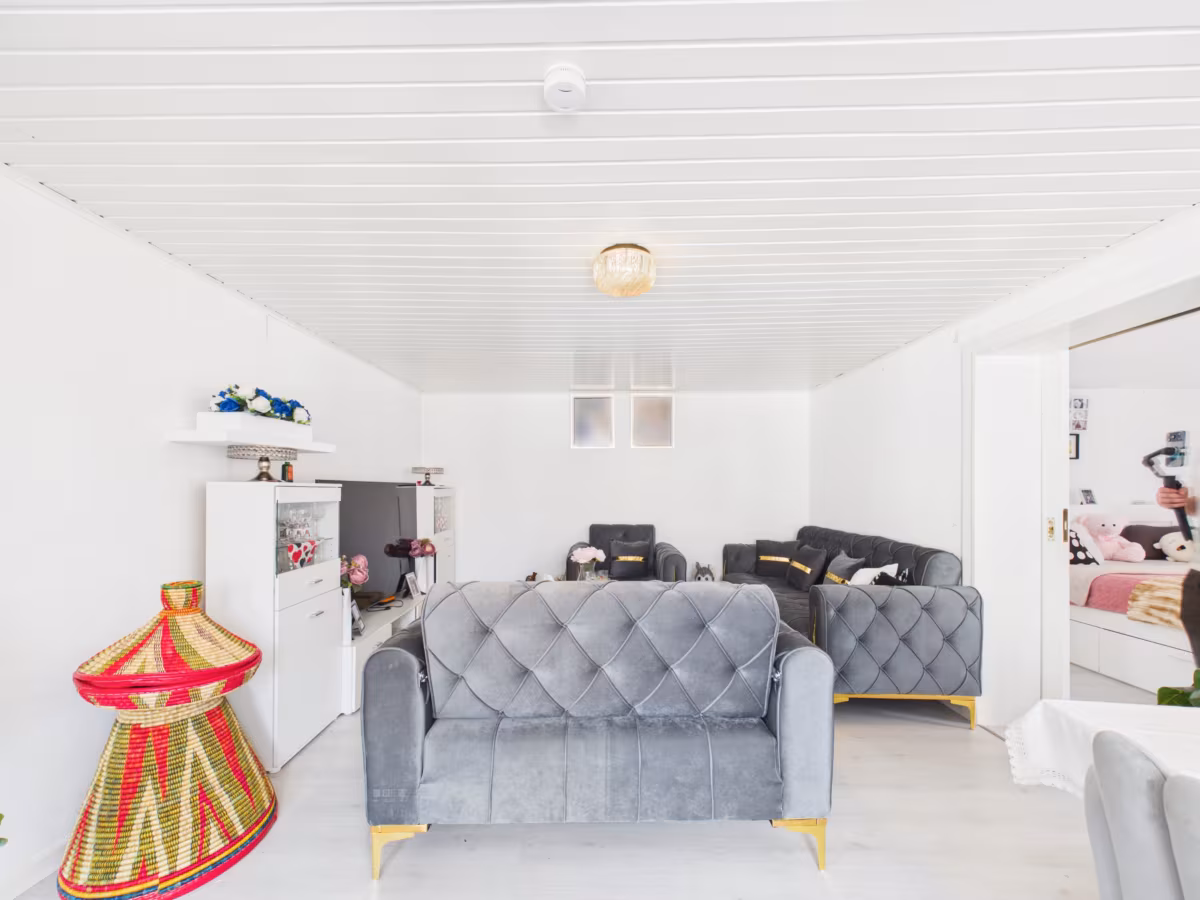 Wohnzimmer_24_EG_FI-978