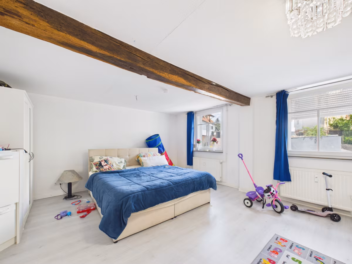 Schlafzimmer_2_24_EG_FI-978