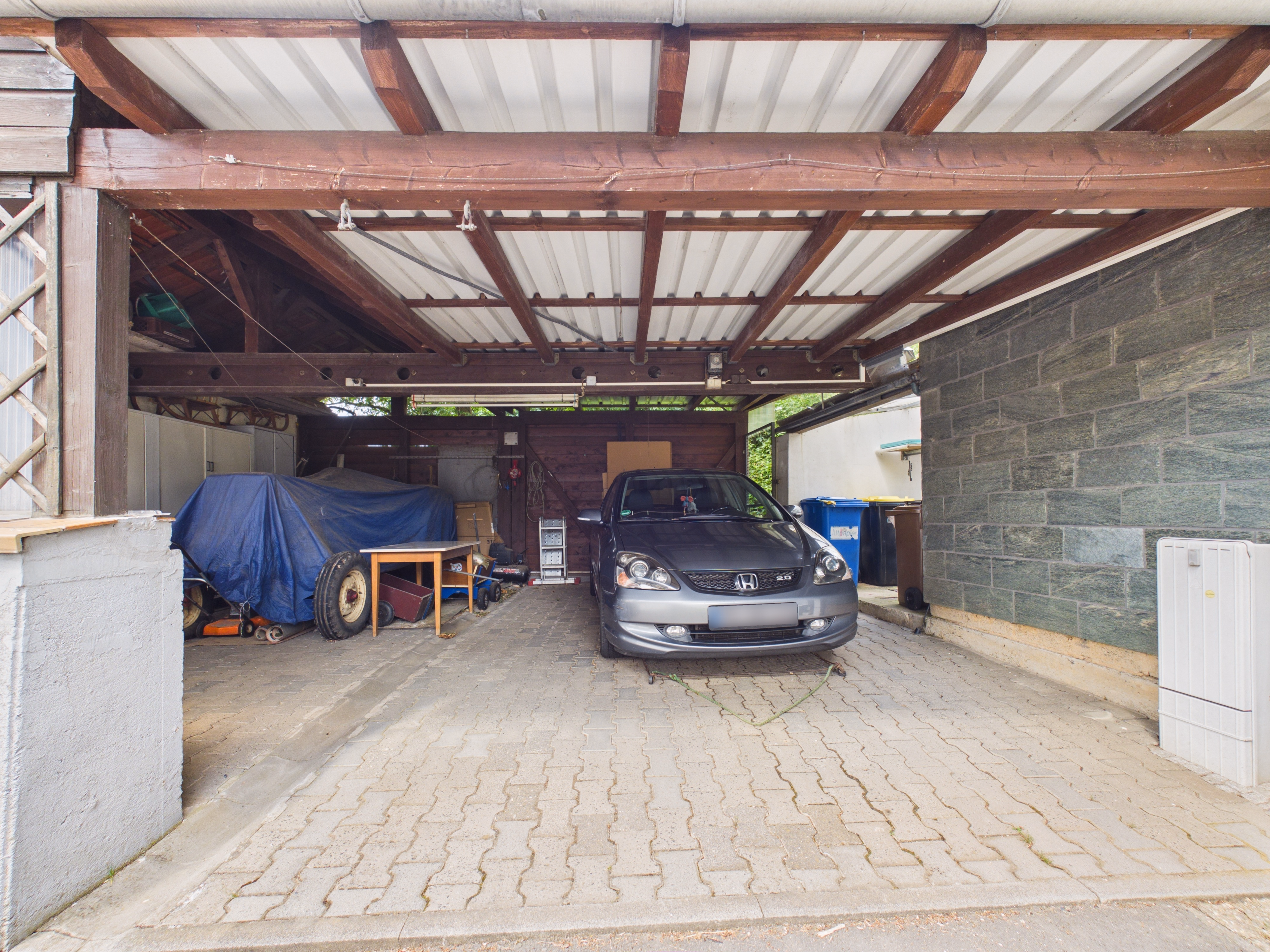 Carport