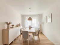 Esszimmer_1_FI-1243 - (KI generiert)