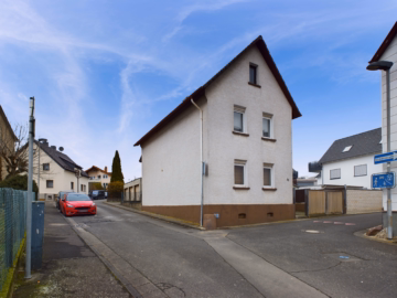 Charmantes Einfamilienhaus mit großem Garten in ruhiger Lage von Bad Nauheim – Nieder Mörlen, 61231 Bad Nauheim, Haus