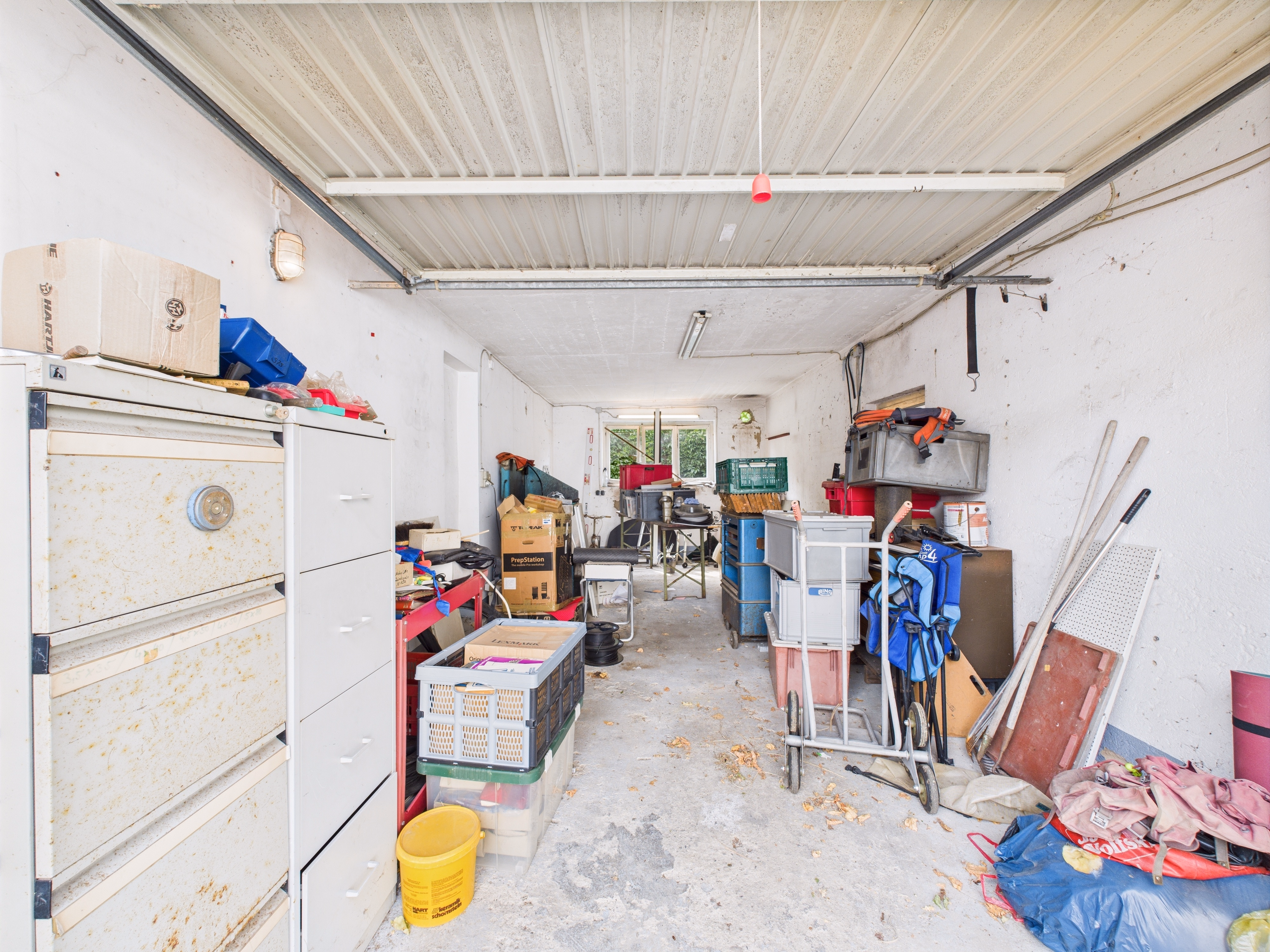 Garage 1
